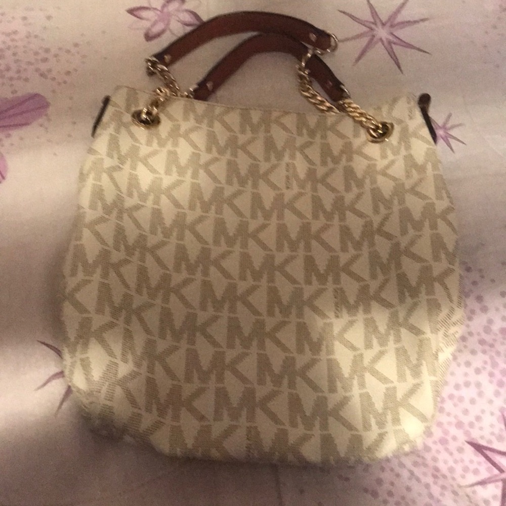 MK Purse